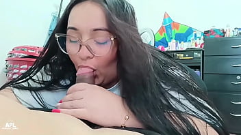 Hermosa mujer chubby de culo grande si que me sabe chupar mi verga hasta llenarla de creampie parte 2 Hermosa mujer chubby de culo grande si que me sabe chupar mi verga hasta llenarla de creampie parte 2