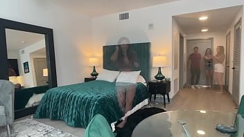 Threesome heat with sophia locke max fills and hailey rose ends in double creampie