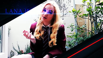 Gorgeous teen gets pussy licked