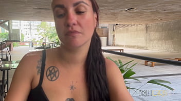 The whore from goias ruby just met and already went to fuck with the guy