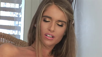 Nessa gets rid of boredom