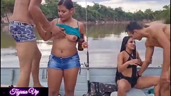 Tigresa vip e dois macho com paus enorme enn sua bunda com sua cunhada favorita mia bucetinha