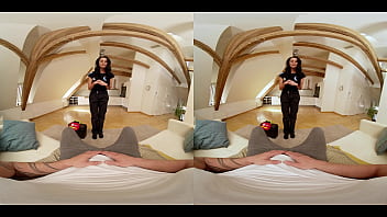 Sexy doctor texas patti empties my balls