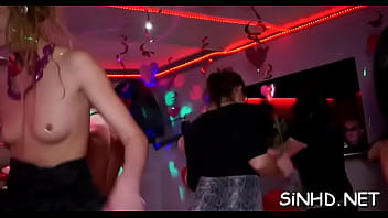 Sexy darlings are driving fellows mad with hungry needs