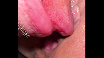 Teens for pregnant teen shows transformation of her body before and after pregnancy