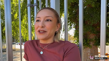 Mads flores flashes and fucks outdoors