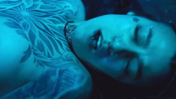 Bbw lesbian playing with feet and pussy