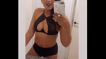 Vídeo de farting e facessinting a venda na d m