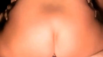 Polla dura entra en su coño