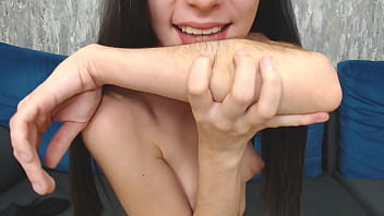 Hairy arms fetish teen i show you my hairy arms for you