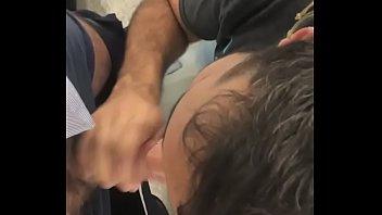 Chupeta No Banheiro thumbnail