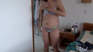 I filmed my beautiful stepmother putting on a bikini to go to the beach big beautiful ass
