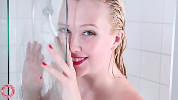 Blonde samantha rone fucks her dildo during shower time