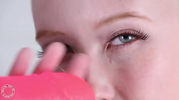 Blonde samantha rone fucks her dildo during shower time