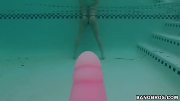 Anal sex in miami with tiny dirty blonde white girl