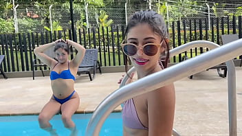 My girl mellsnbrings me 18yo petite teen for casting