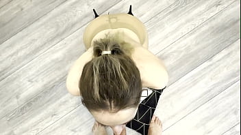 Horny girl with saggy boobs delivers a wild bouncy blowjob