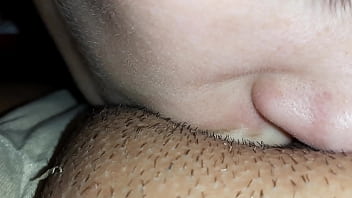 My girlfriend woke me up this morning with cunnilingus