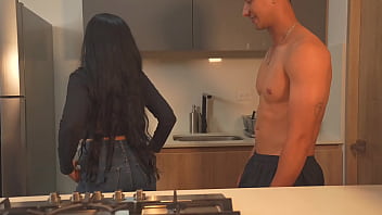 Pov milf nextdoor seduces her young neighbor while his girlfriend is gone