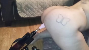 Sexysassy sucking tntstrokes