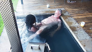 "steam sun & serenity" ebony secretary fucks her boss in the hottub