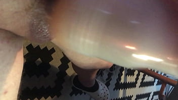 Im mastubrating whit my toys