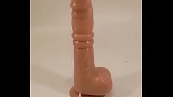 Dildo robot használat közben