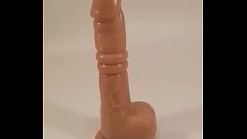 Dildo robot használat közben