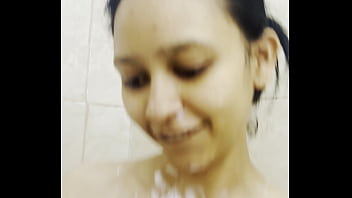 Camila cooper espiada por su vecino camila cooper spied on by her neighbor