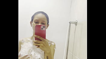 Camila cooper espiada por su vecino camila cooper spied on by her neighbor