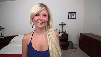 Alessandra noir cute 19 yo blonde pov blowjob and huge messy cum facial