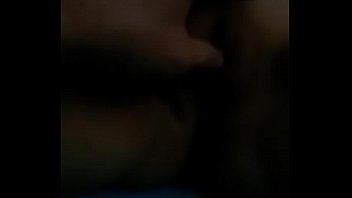 La graba dandole dedo en periscope