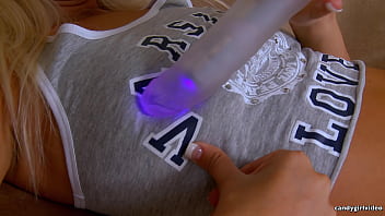 Autumn westin glowstick 4k in 4k