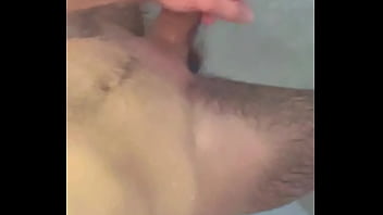 Masturbação Quente No Banheiro thumbnail