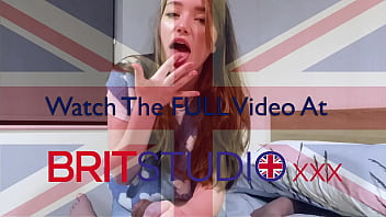 Brit teen gives an oily handjob