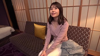 【美乳×美尻×美女のフルスペック降臨】お泊りデート処女を卒業したくて東京へ上京! エッチは相性が重要 だから一緒に露天風呂に入ってまずは裸の付き合いからの身体の付き合いにw久方ぶりのsexに大興奮からの相性抜群で中出し確定!? thumbnail