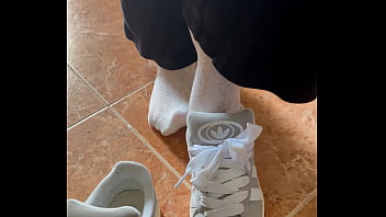 Je rentre à peine du boulot j’ai fais cette vidéo pour les mecs qui rent