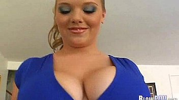 She sucks a good dick 135