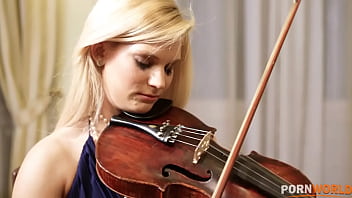 String quartet hard at work and xxx play gp1688