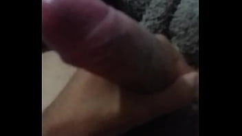 Punhetando No Quarto thumbnail