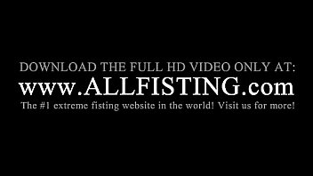 Kinky tattooed babe gets large fuck hole fingered