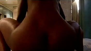 Batidora morena divina cogiendome vicky divina