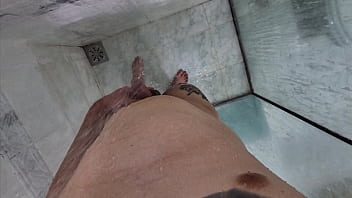 Para Os Amantes De Gordinhos Um Gordinho Tomando Banho thumbnail