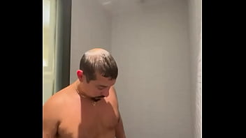 Tô sozinho em casa hj putinha vem dar pra mim