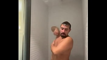 Tô sozinho em casa hj putinha vem dar pra mim