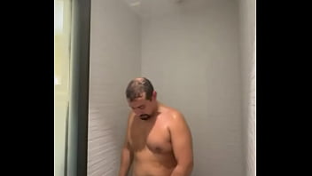 Tô sozinho em casa hj putinha vem dar pra mim