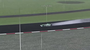 Accidente fuerte centimines gp de malasia 2012