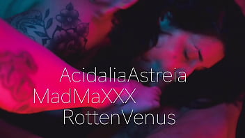 Intense foot sex acidalia mad maxxx & rotten venus