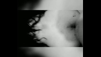 Complaciente con sus nalgas