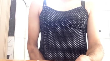 Img 5052 Punhetando De Blusinha Preta Seda E Calcinha Azadelta Royal Da La E Shortinho Branco Achado 2017 Mov thumbnail